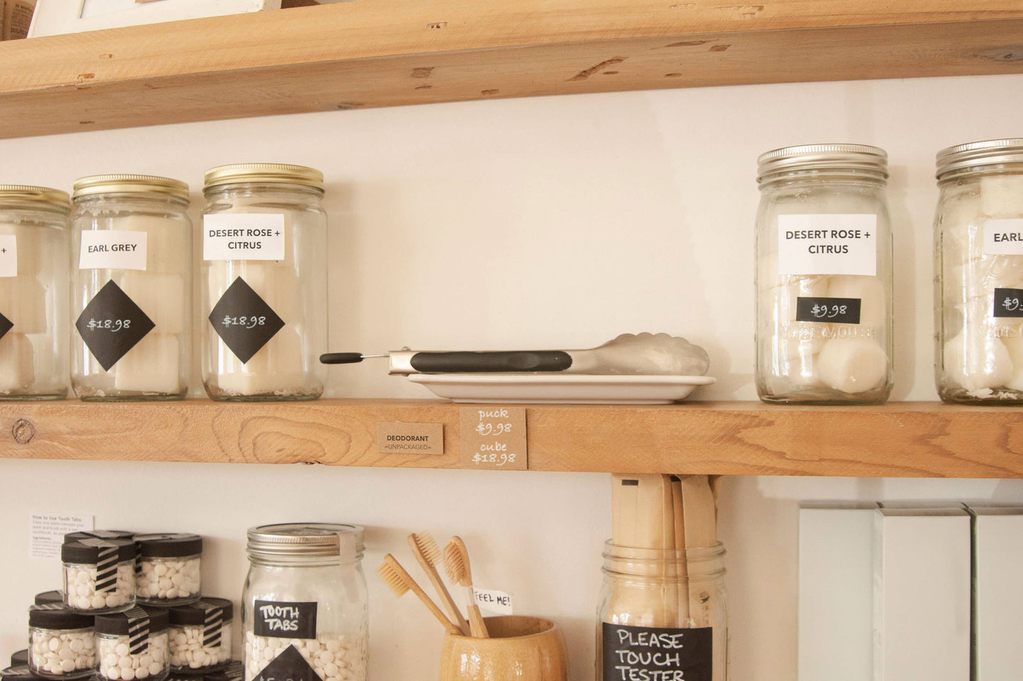 SOLIDSILK® Deodorant Trial Size Puck - Earl Grey - No Tox Life