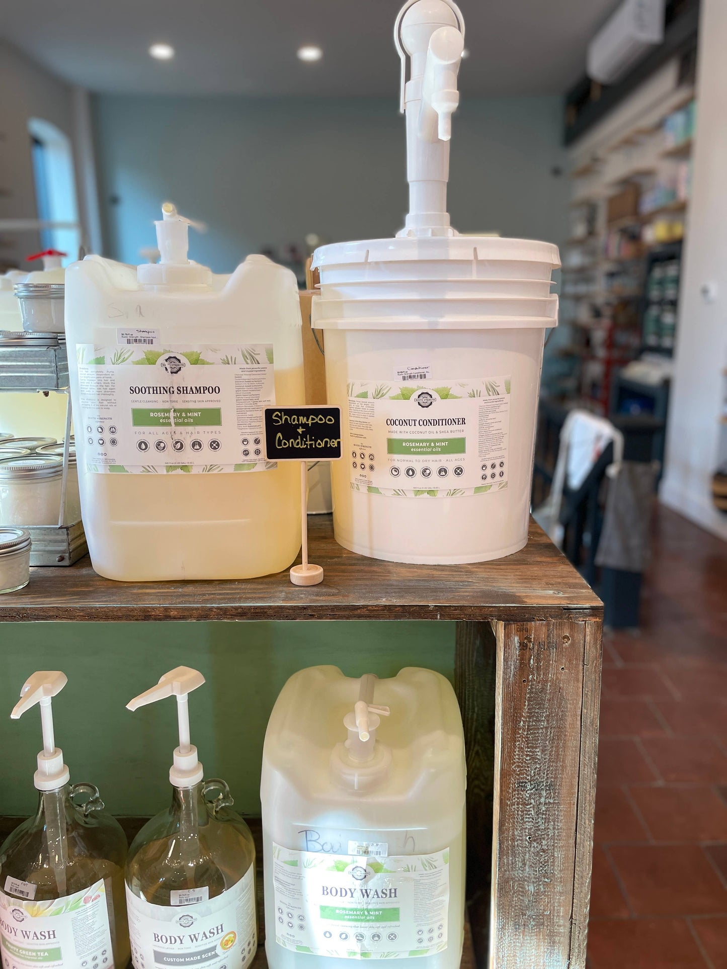 Soothing Shampoo | Sulfate-Free Care for Sensitive Scalps: Lavender Tea Tree / Gallon Plastic Jug